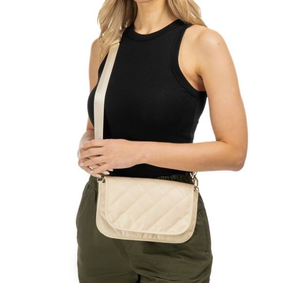 Cream Colored Quilted Crossbody Bag -  Small Wallet on Chain Card Slots - NWT - Picture 1 of 7